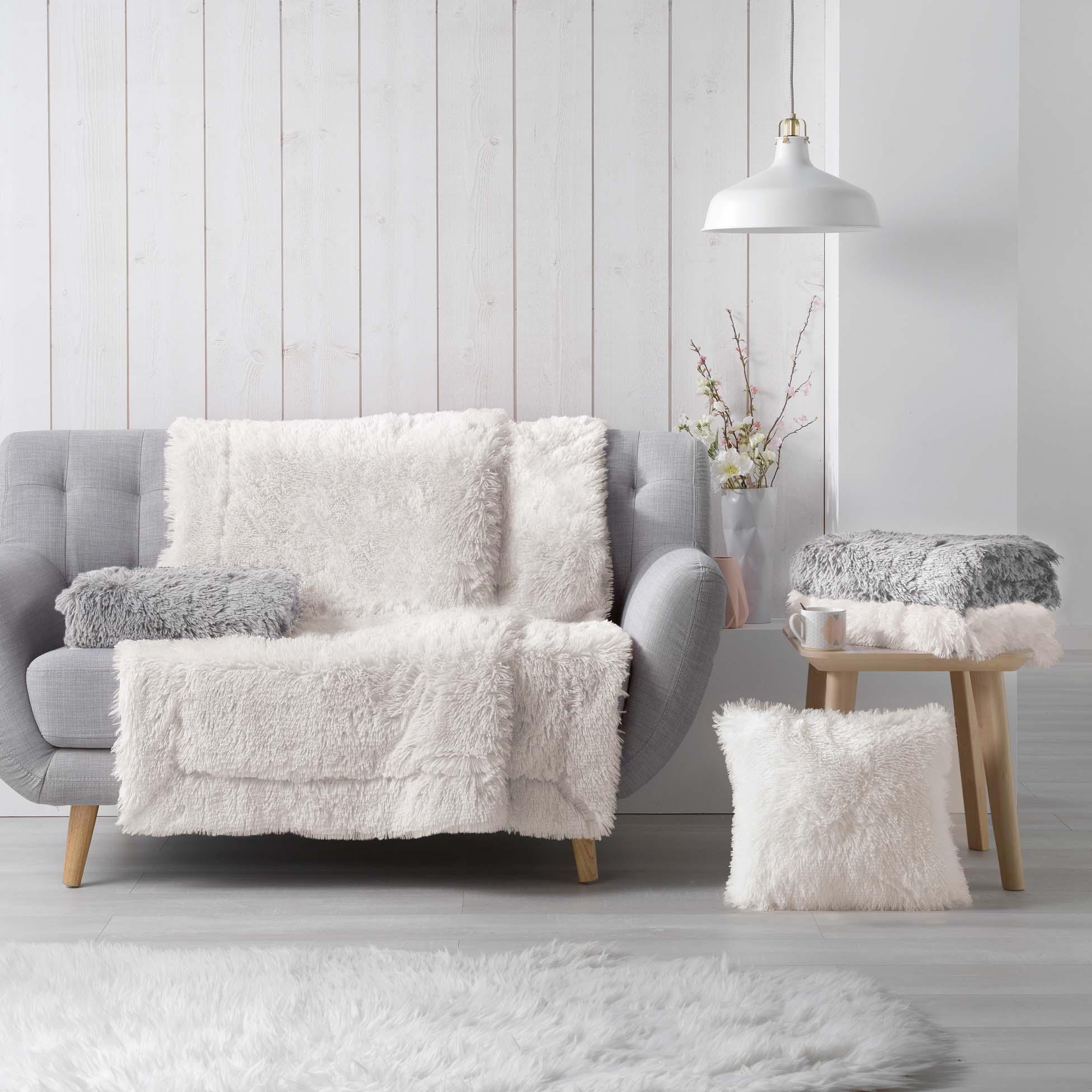 Plaid Marilou imiteret pels natural - Valdi