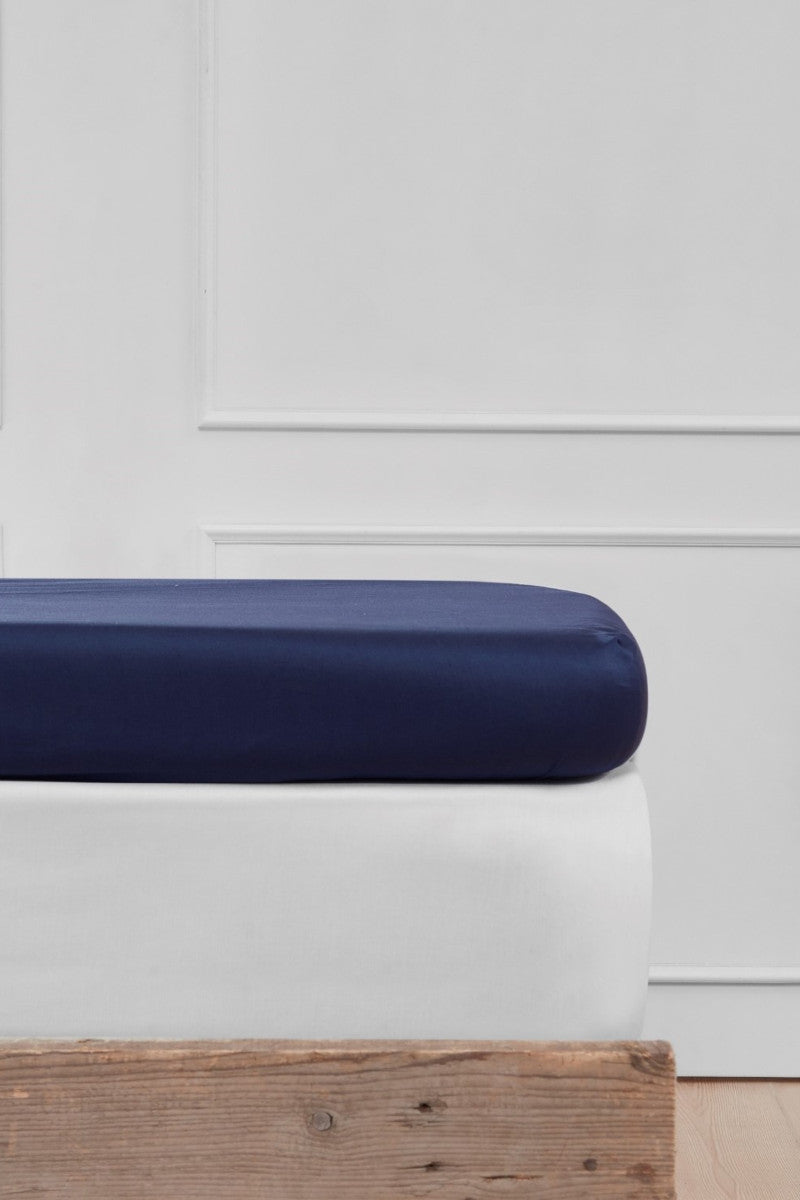 bySKAGEN Topmadraslagen Skagen Mørkeblå 140x200x10+10cm