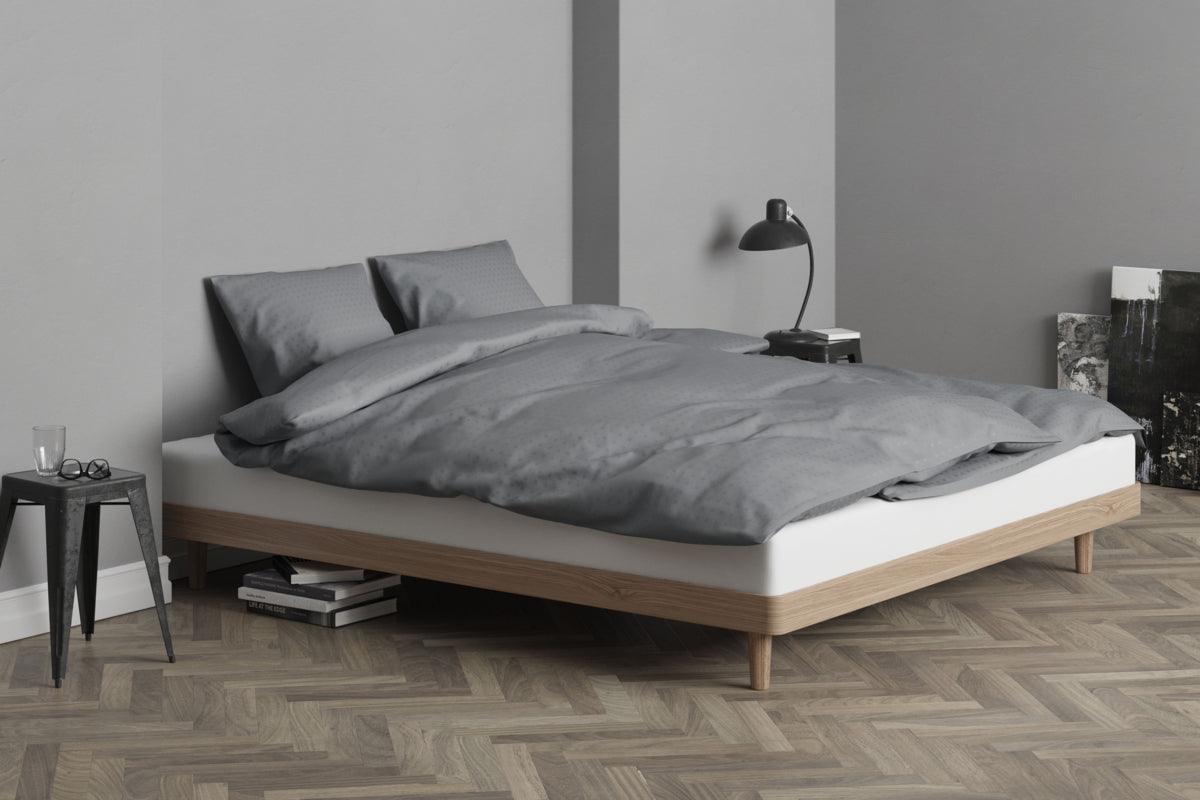 Juna sengetøj Cube mørk grå 140x200cm - Valdi