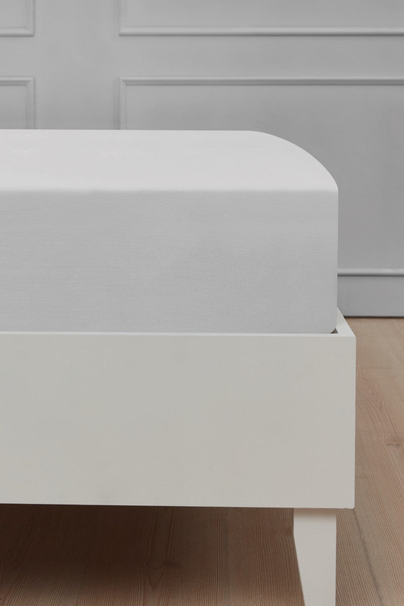 bySKAGEN Faconlagen Skagen Bomuldssatin Hvid 120x200x30cm
